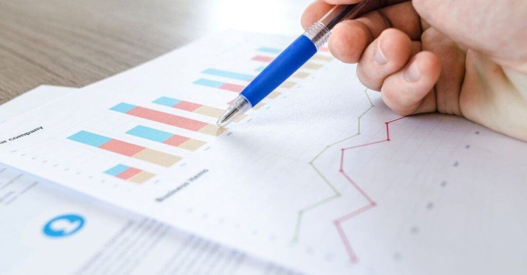 Teaching Statistics And Data Handling KS2: A Guide For Primary School Teachers From Year 3 To Year 6