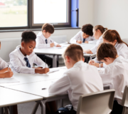 Group Tutoring Vs One To One: How It Compares For Cost & Effectiveness